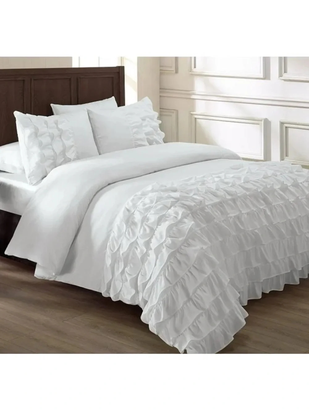 Elegant Ruffled Full 3 piece White Bedding Set